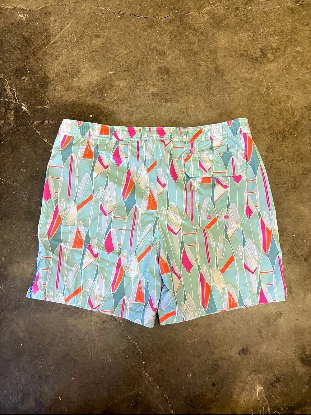 Vineyard Vines Men's Geometric Swim Trunks in Green & Pink